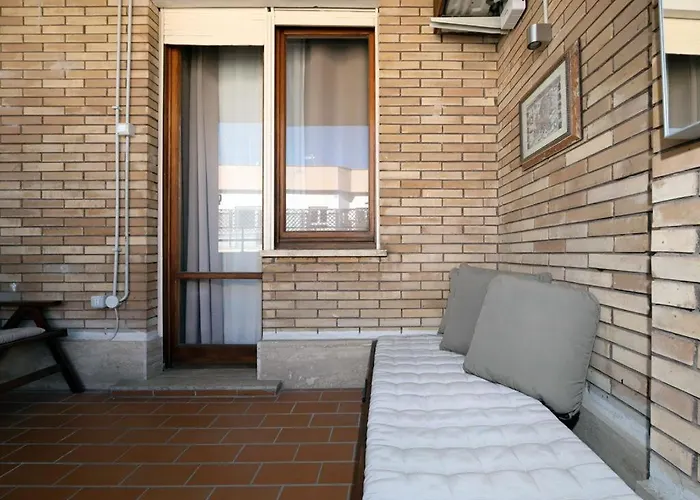 Luxury San Pietro Apartment Rome