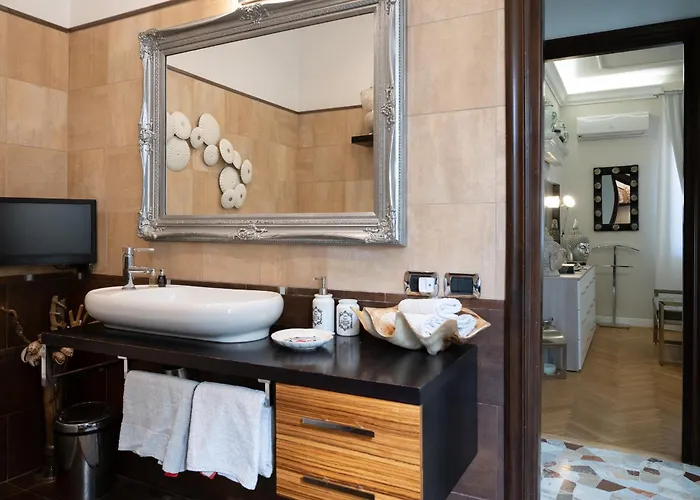 Luxury San Pietro Apartment *